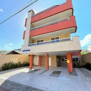 Residencial Canto Do Corrupião - De 02 E 03 Dormitórios, Completos, Na Localização De Bombinhas